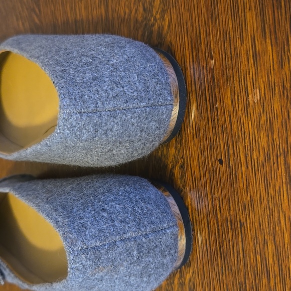 Talbots Gray Flannel Bejeweled Flats - Picture 5 of 13